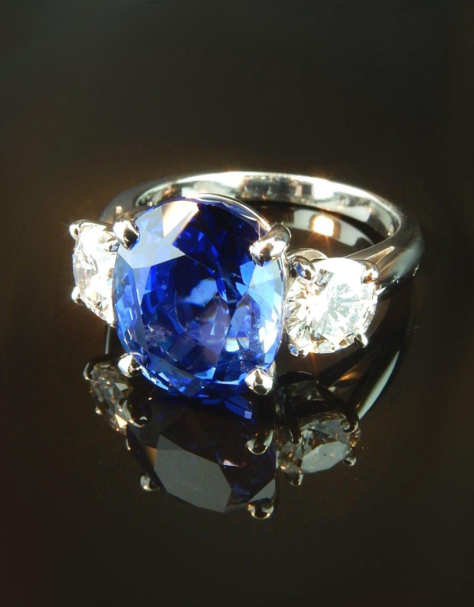 Ferro Estate & Custom Jewelers