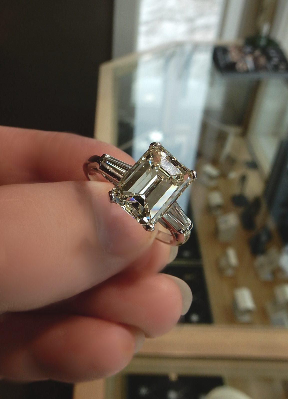 Ferro Estate & Custom Jewelers