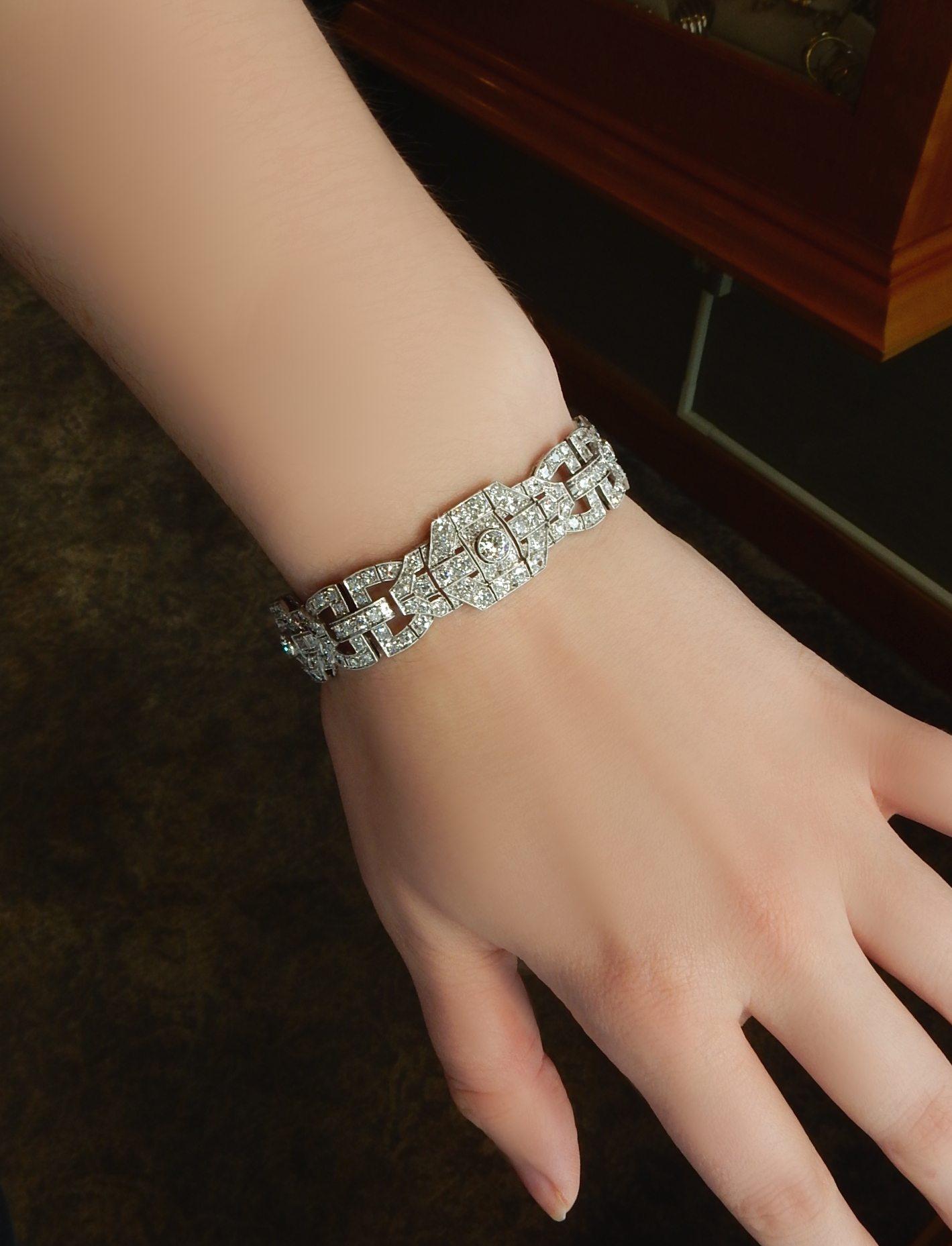 Ferro Estate & Custom Jewelers