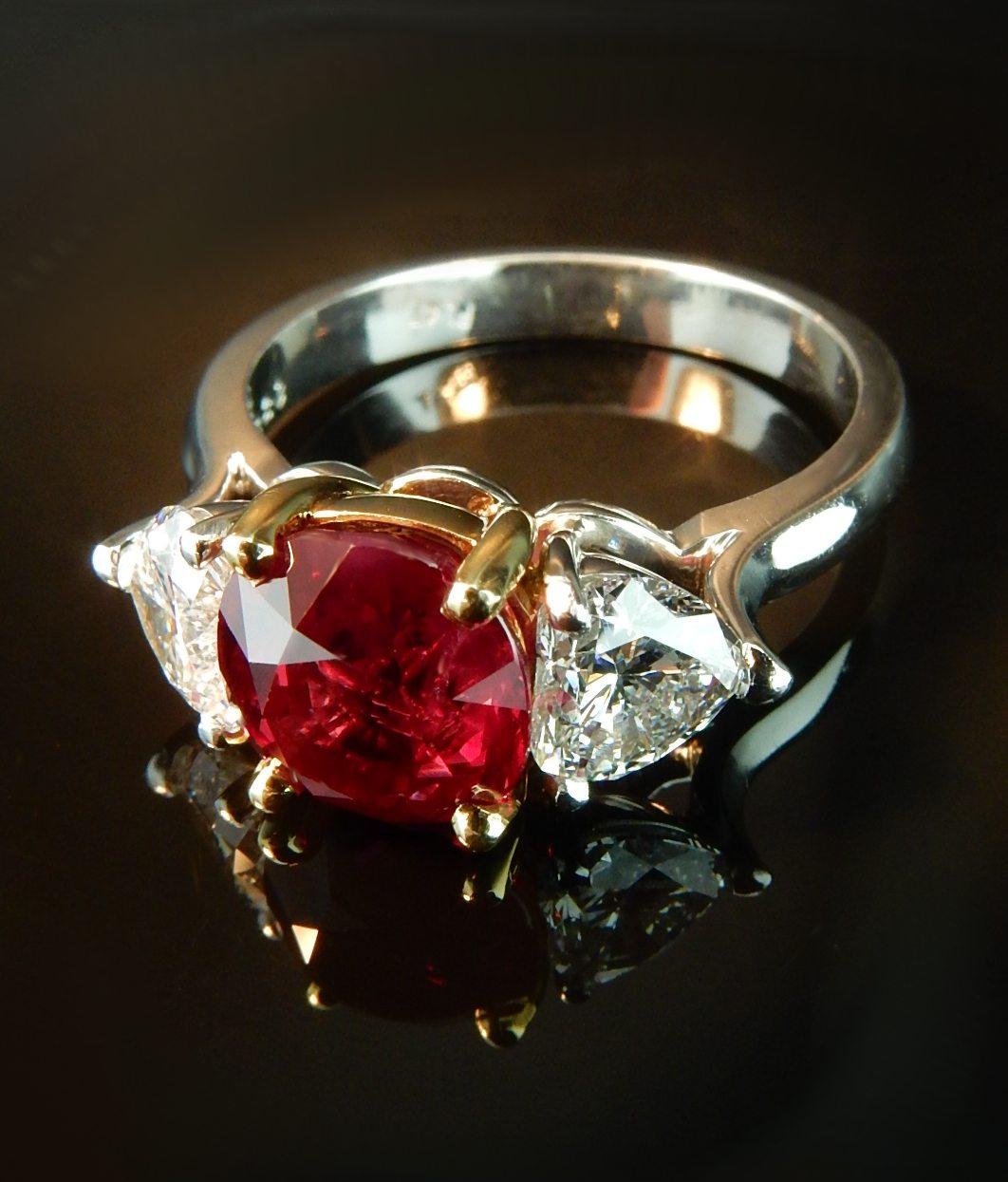 Ferro Estate & Custom Jewelers