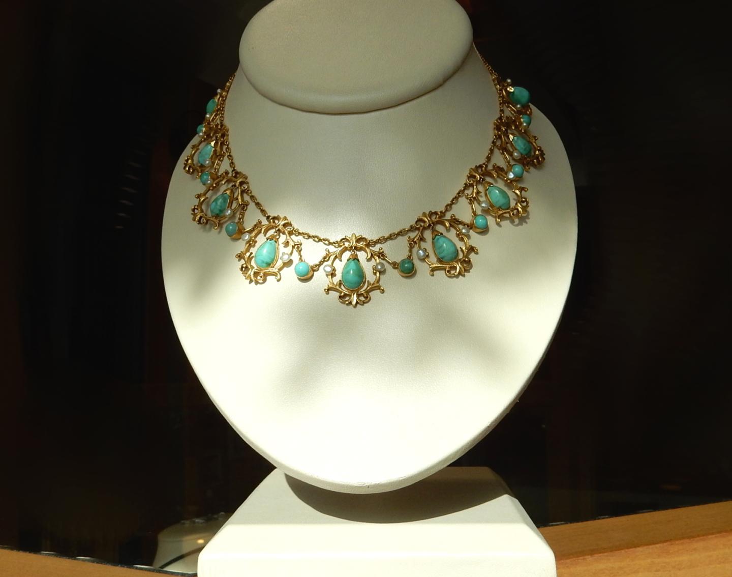 Ferro Estate & Custom Jewelers
