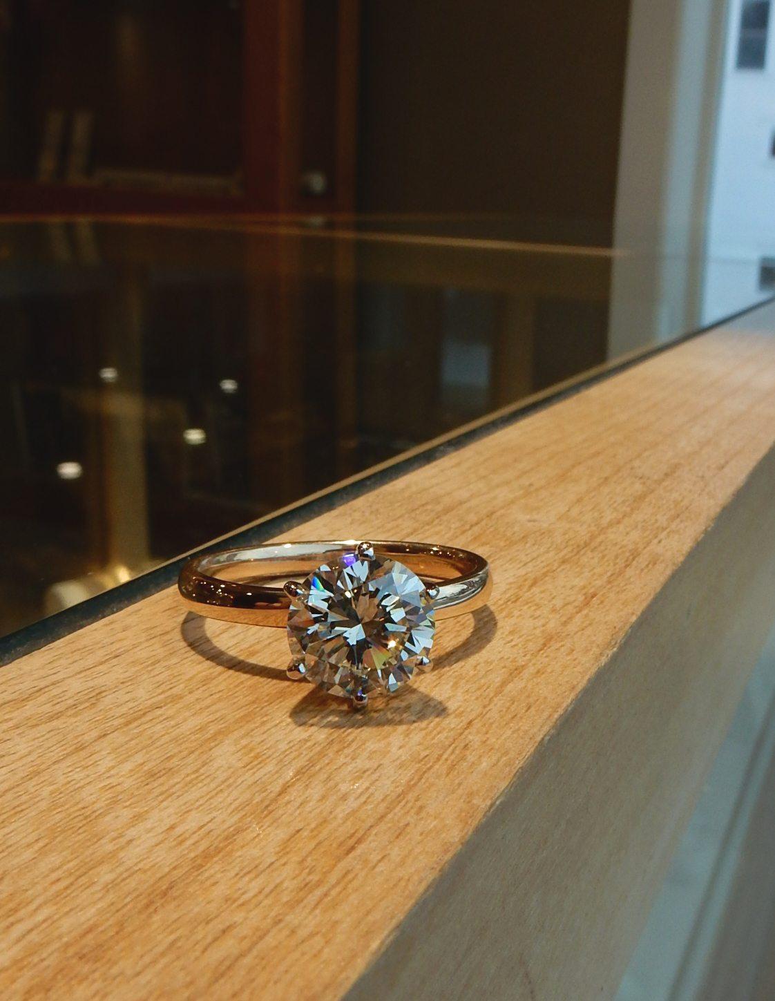 Ferro Estate & Custom Jewelers
