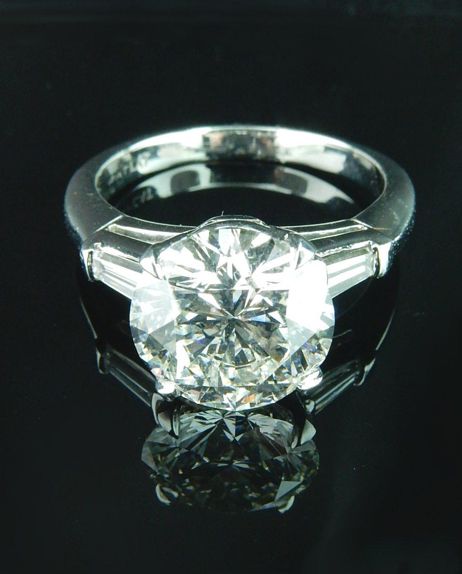 Ferro Estate & Custom Jewelers