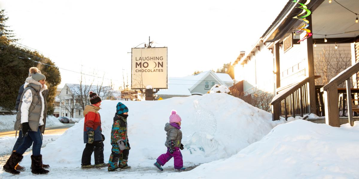 Buy Local and Kick-Start Your Holiday Shopping in Stowe