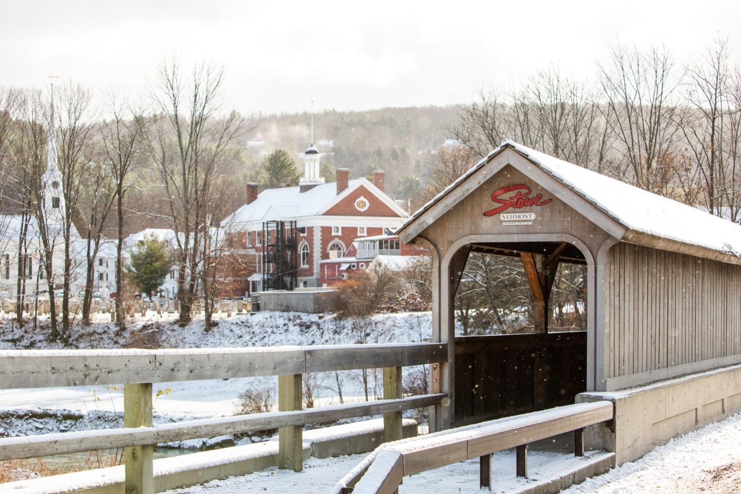 A Winter Activities Guide for the Indoor and Outdoor Vacationer