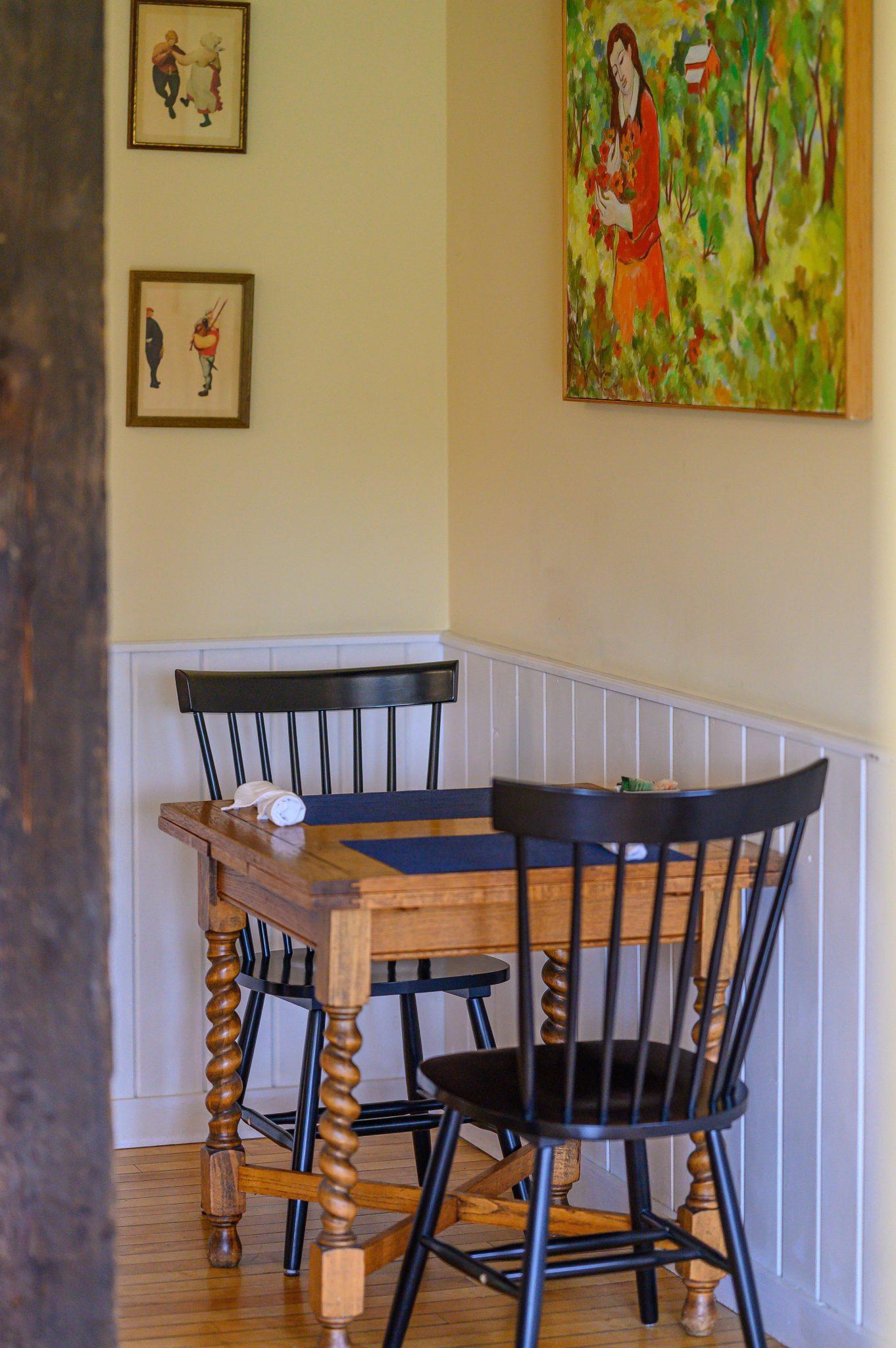 Brass Lantern Inn