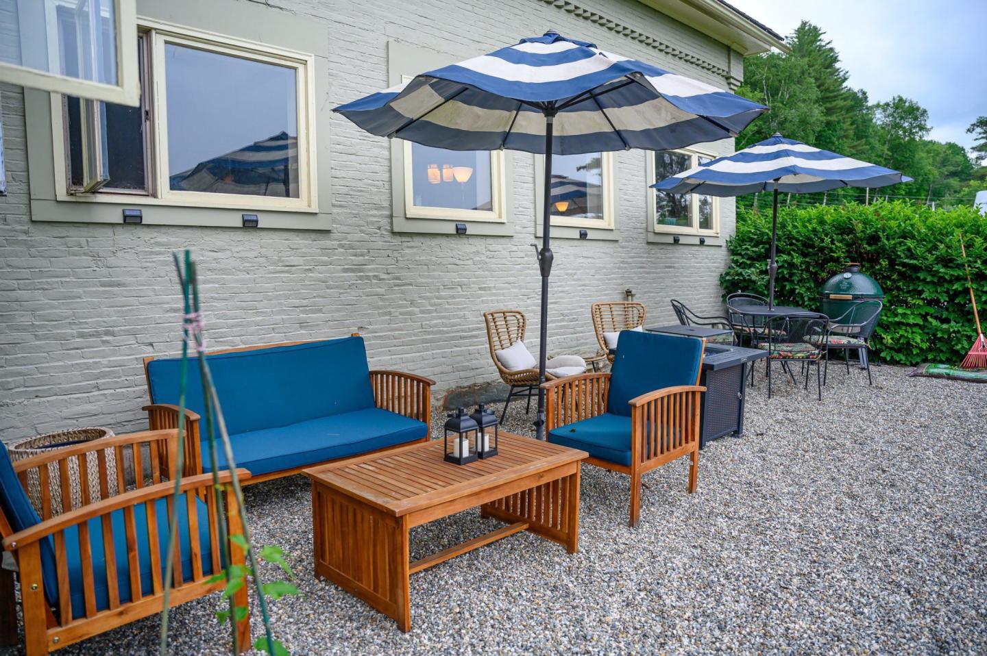 Brass Lantern Inn