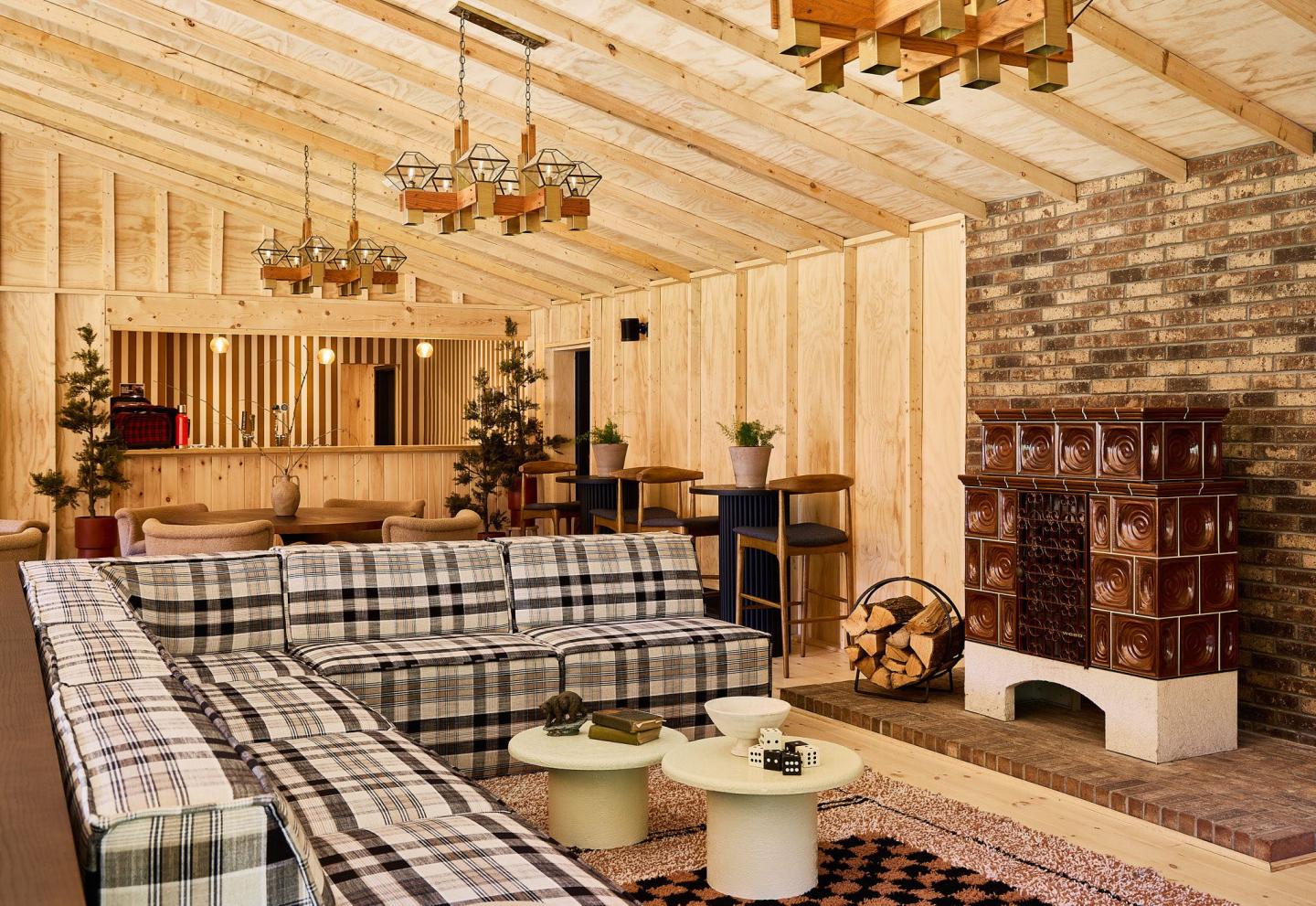 Bluebird Cady Hill Lodge