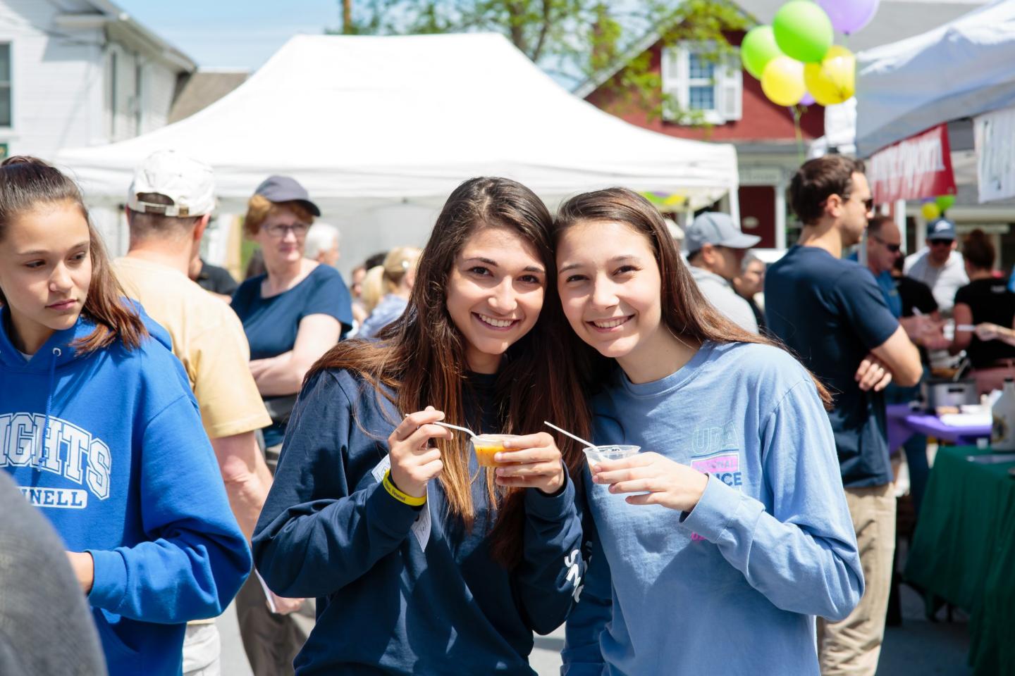 Vote for Stowe's Best Chowder at Chowderpalooza and Spring Art on Park