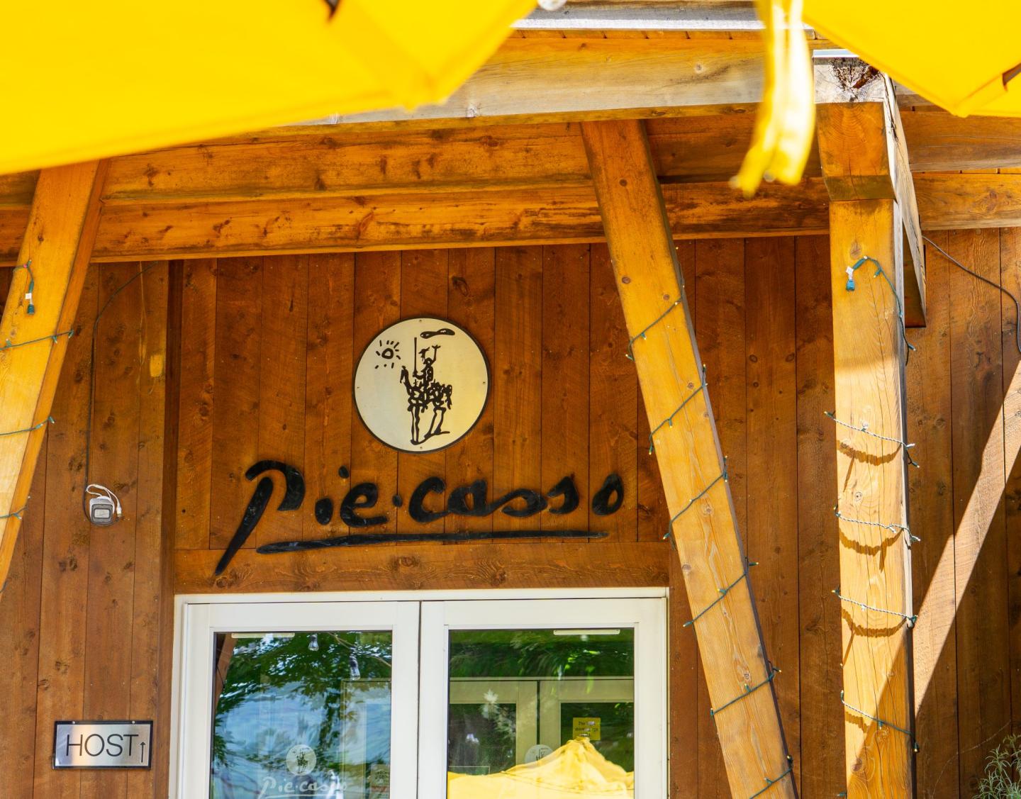 Piecasso Family Pizzeria