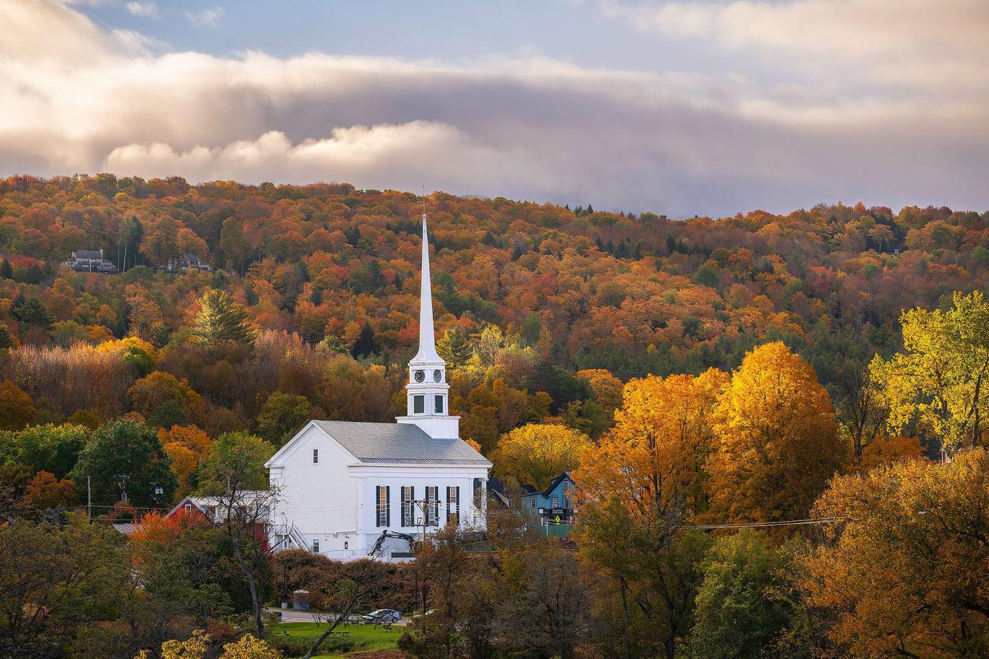 A Journey Through Time: Interesting Dates in Stowe's History
