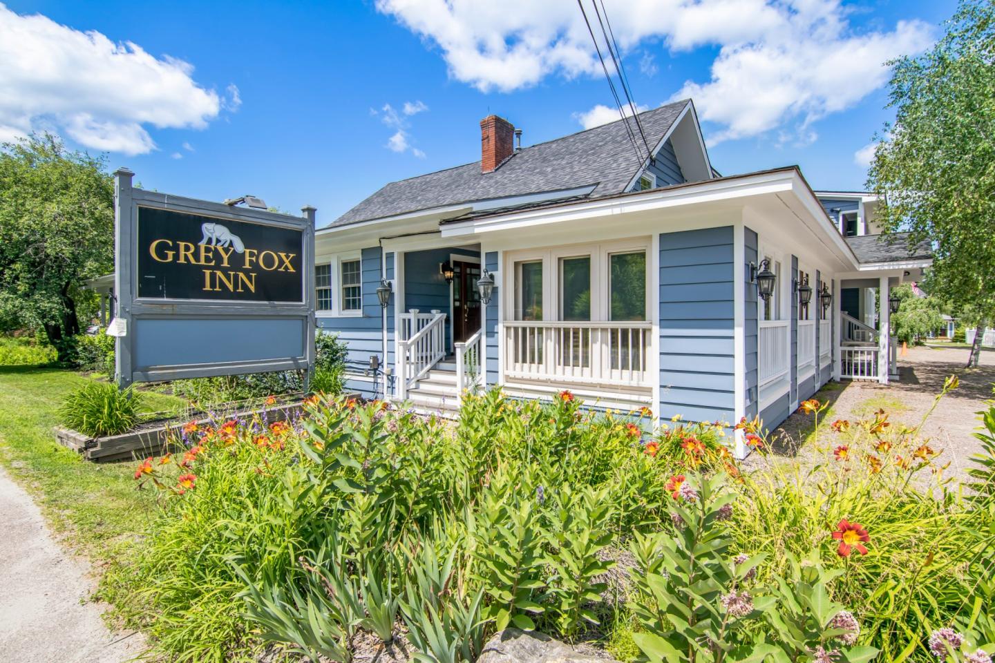 Grey Fox Inn & Resort