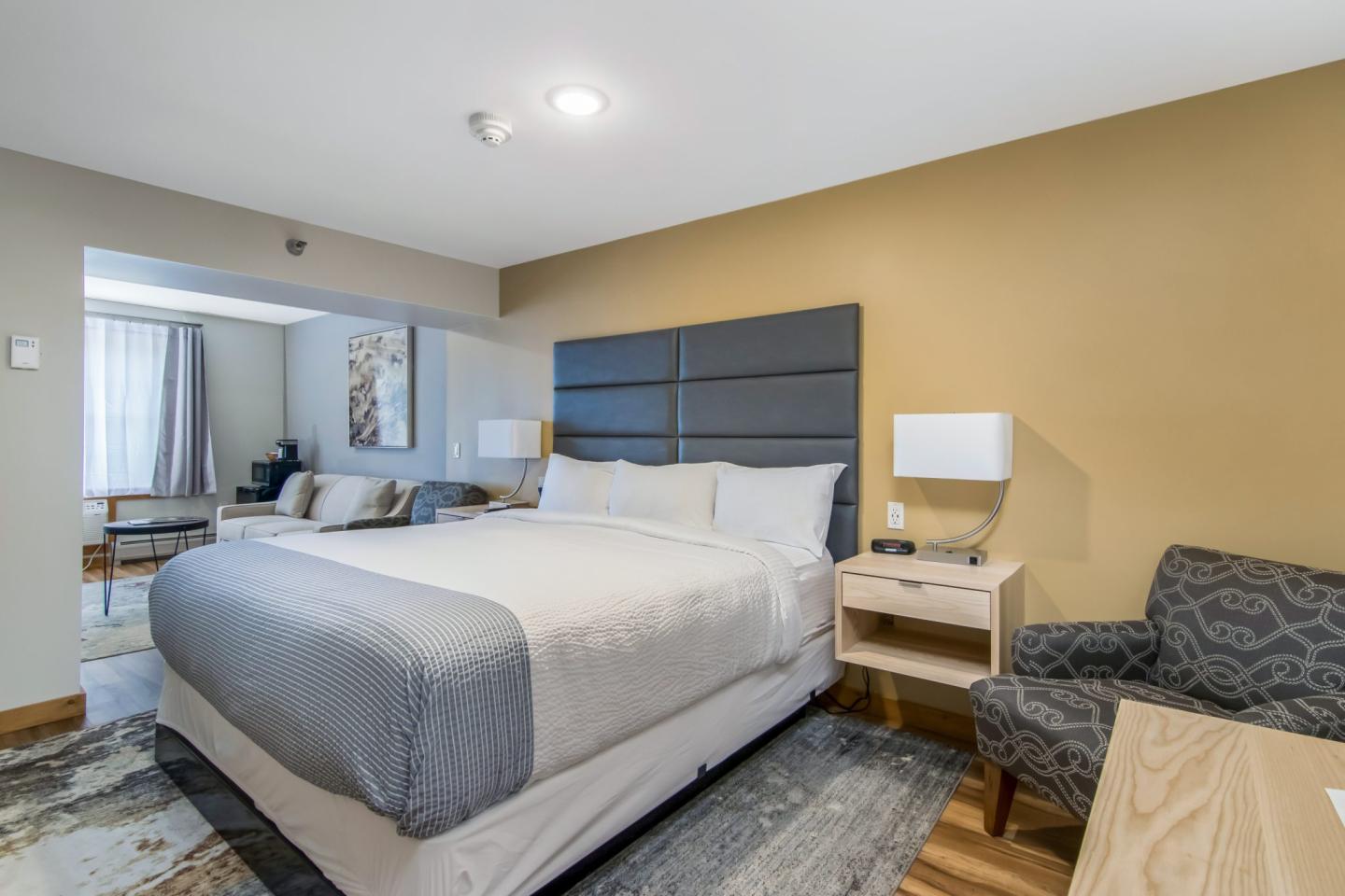 Grey Fox Inn & Resort