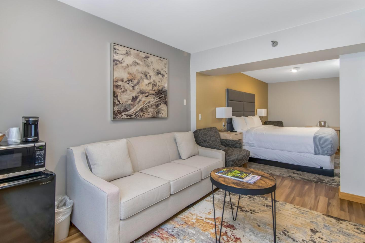 Grey Fox Inn & Resort