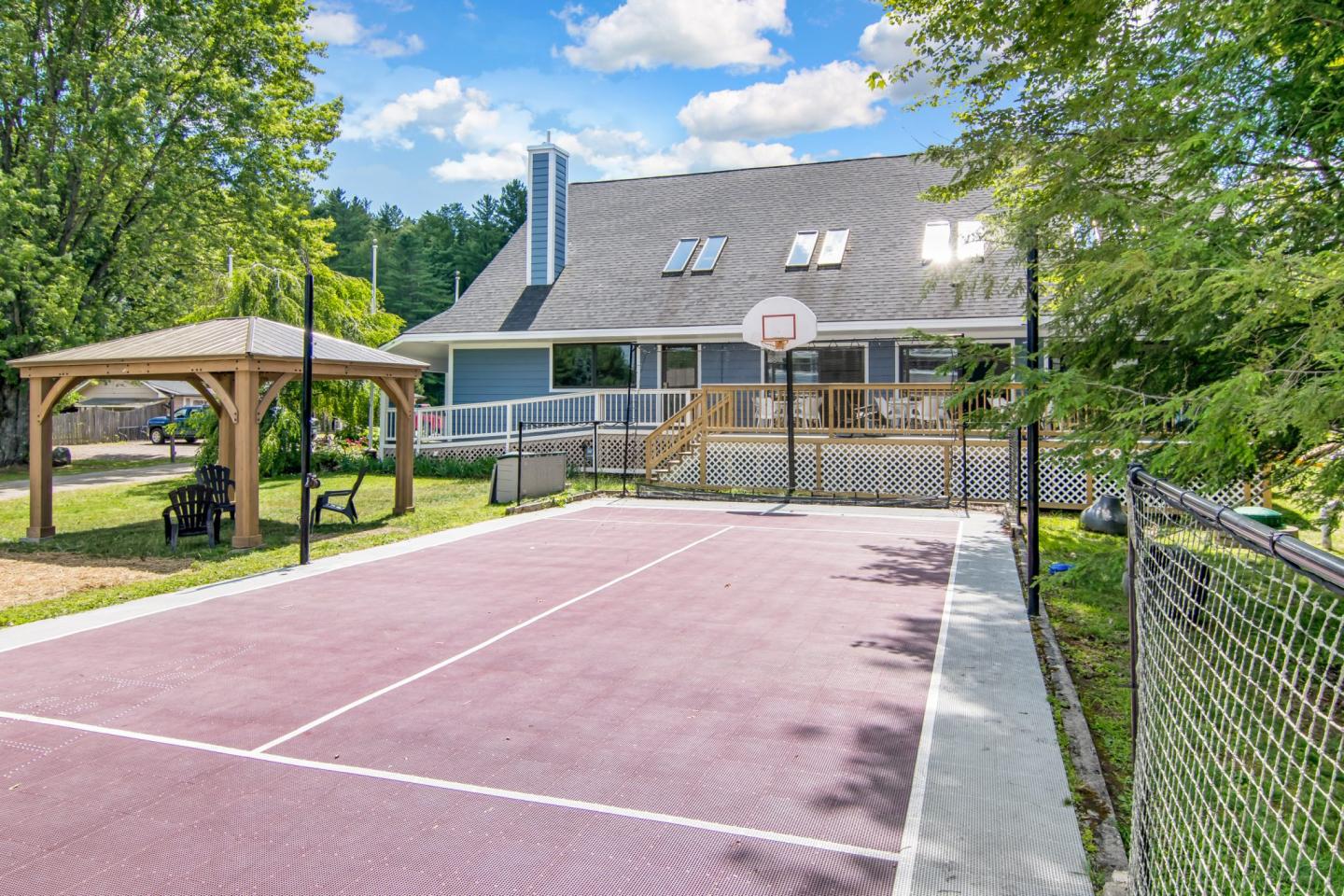 Grey Fox Inn & Resort