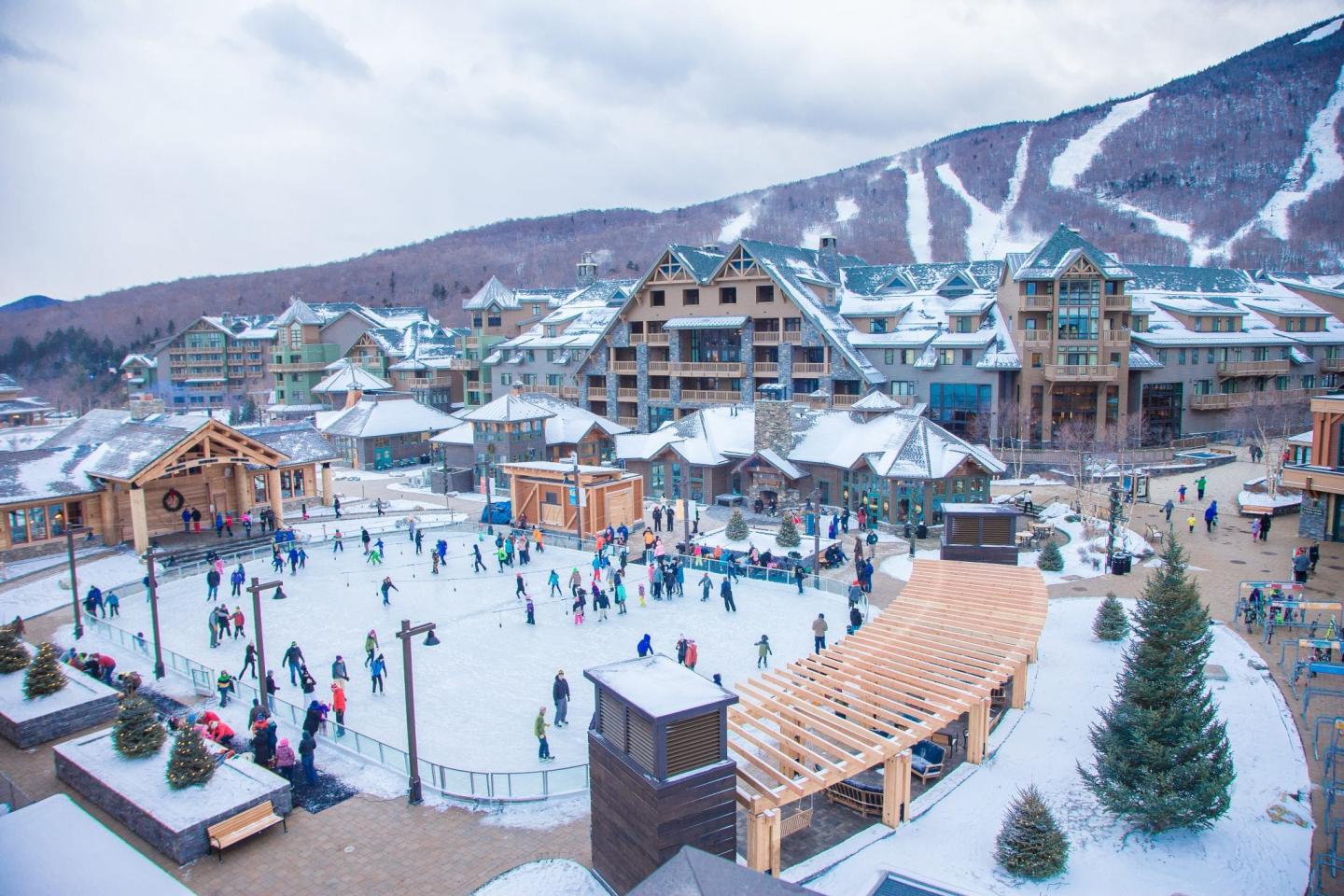Experience Stowe's Outdoor Winter Adventure