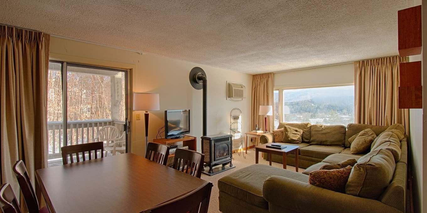 Sun & Ski Inn and Suites