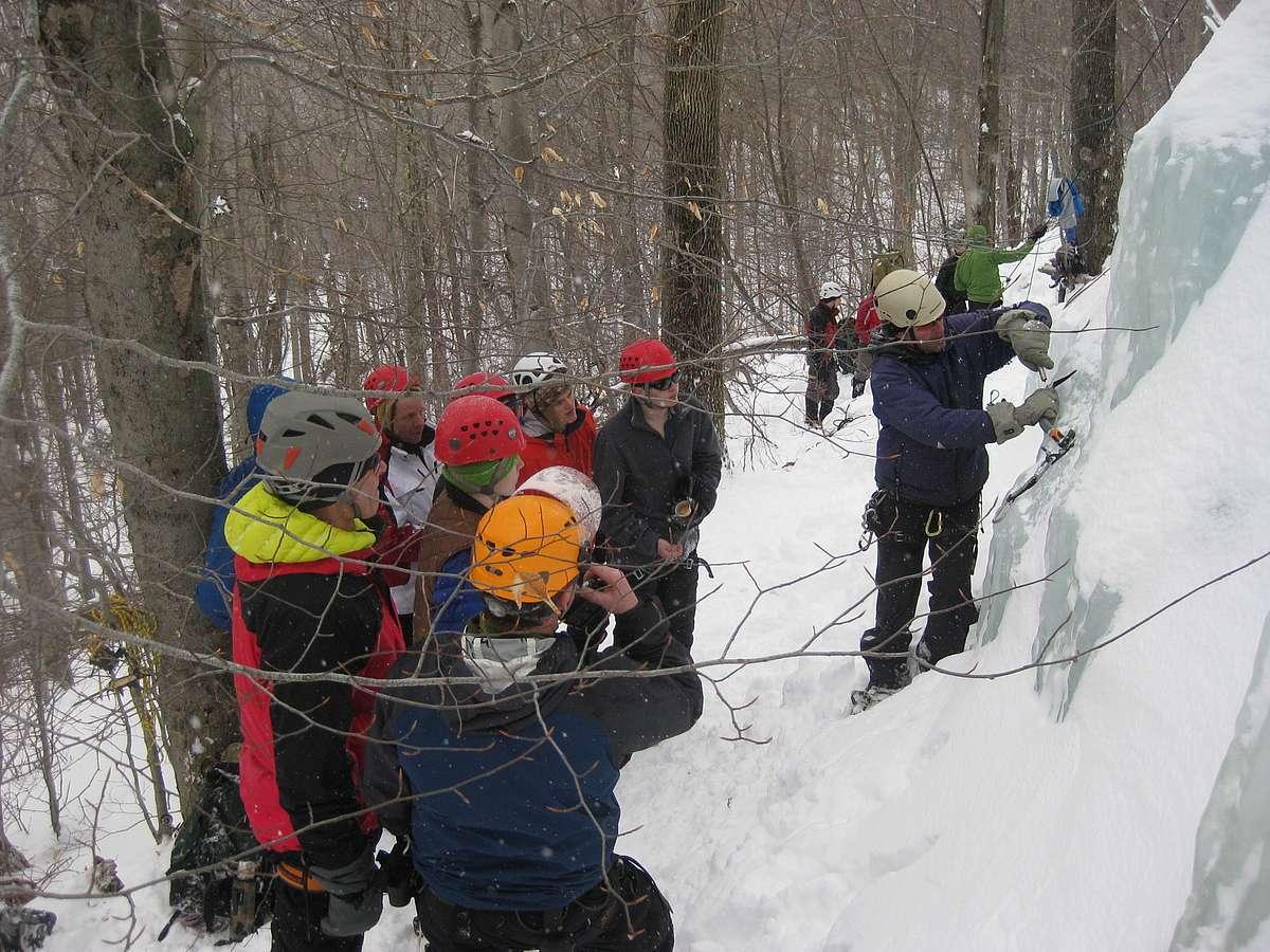 Sunrise Mountain Guides