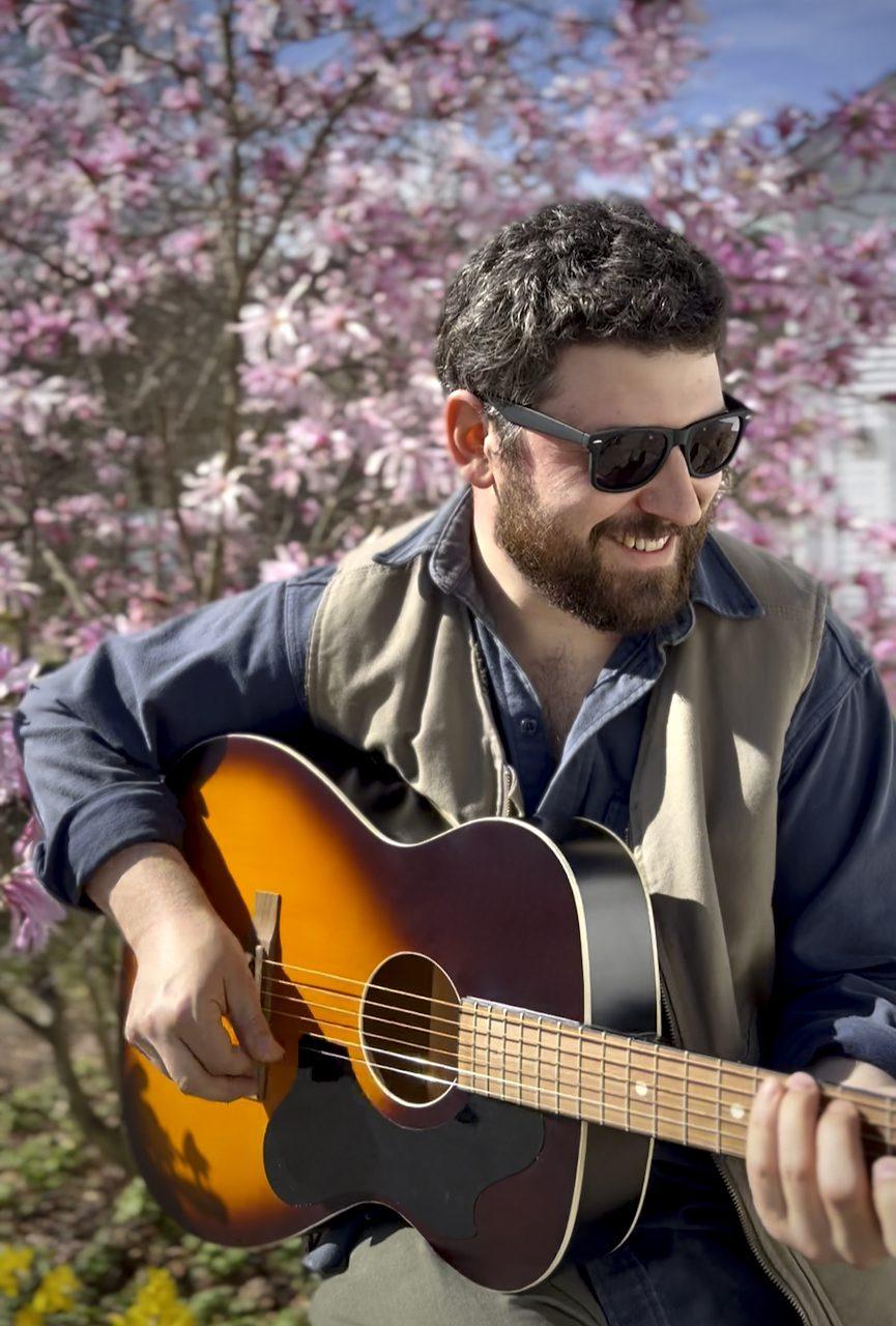 Friday Night Music with Colin Nevins at Stowe Cider