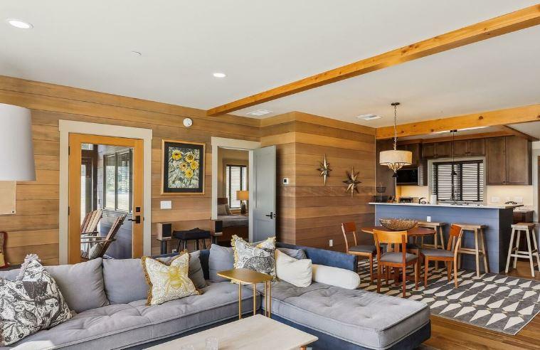 Stowe Country Homes