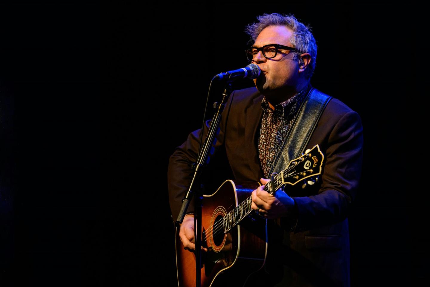 Spruce Peak UNPLUGGED: Steven Page (formerly of the Barenaked Ladies)